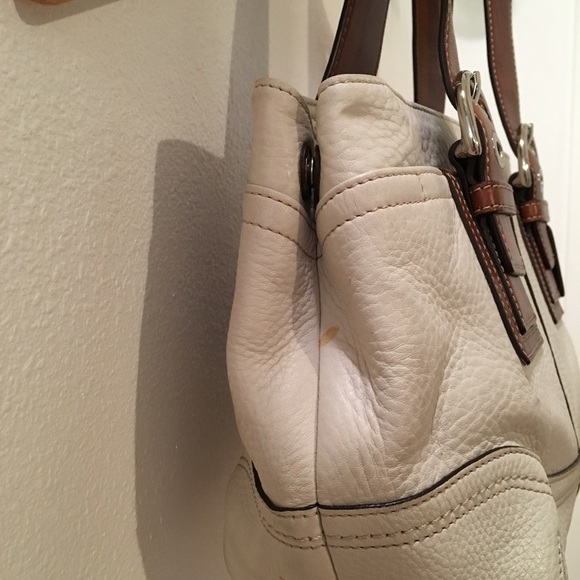 Coach Soho Leather Shoulder Bag - Picture 3 of 8